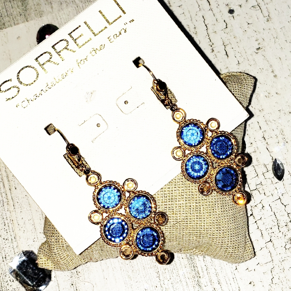 💙Sorrelli Beautiful Blue Chandelier Earrings. - Picture 7 of 8